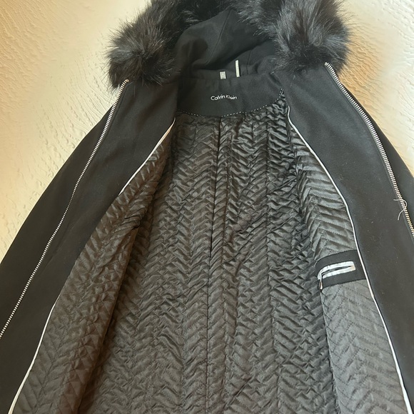 NWT - S Calvin Klein Black Coat with Faux Fur Hood - Picture 5 of 12